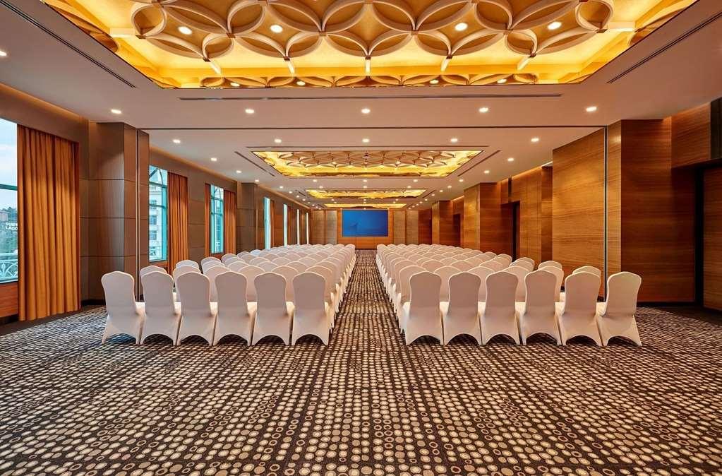 Sunway Pyramid Hotel Subang Jaya Konforlar fotoğraf